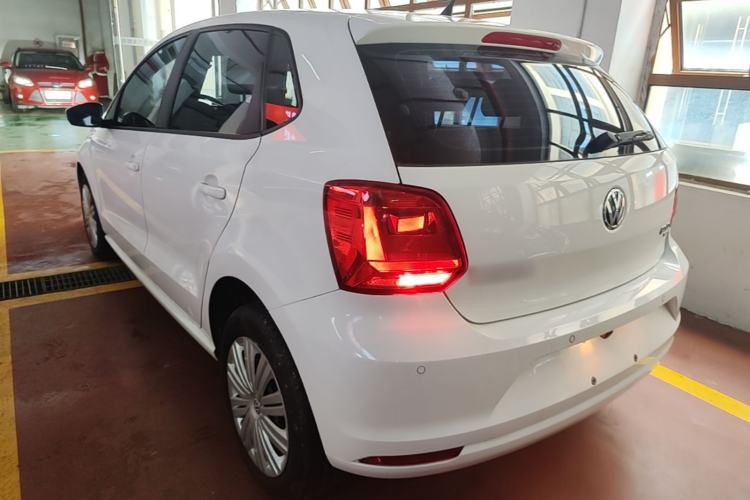 Used Volkswagen Polo 2018 1.5L Automatic Enjoyment Model Exterior 2