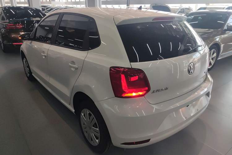 Used Volkswagen Polo 2018 1.5L Automatic Advanced Driving Model Exterior 2