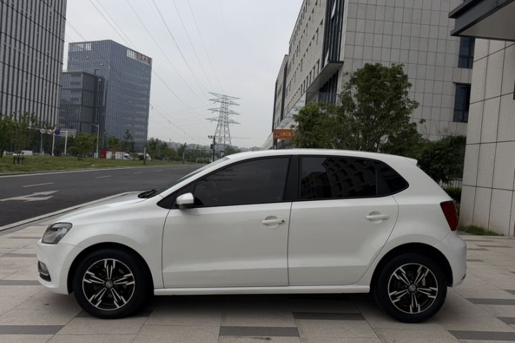 Used Volkswagen Polo 2018 1.5L Automatic Enjoyment Model Exterior 2