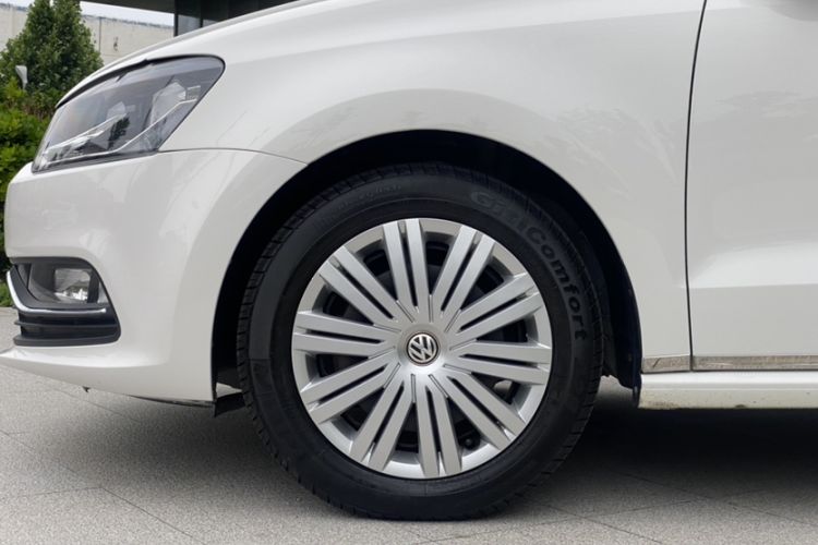 Used Volkswagen Polo 2018 1.5L Automatic Enjoyment Model Exterior 2