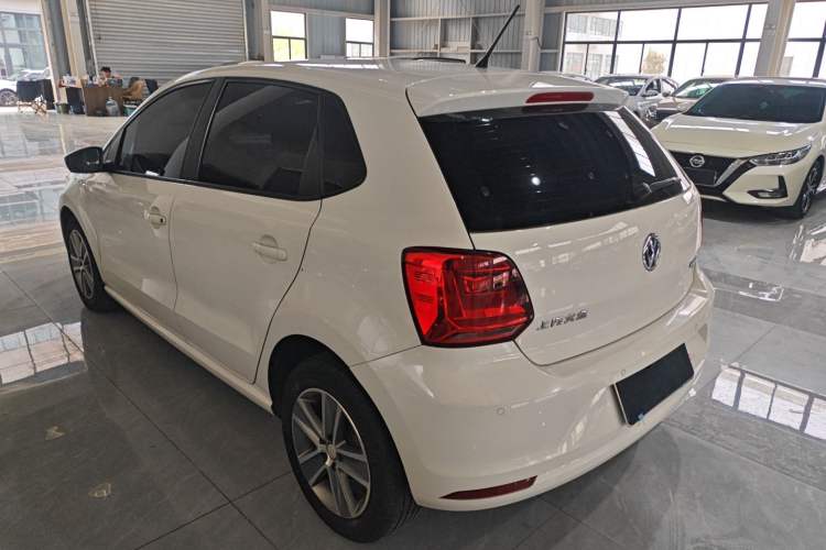 Used Volkswagen Polo 2018 1.5L Automatic Enjoyment Model Exterior 2