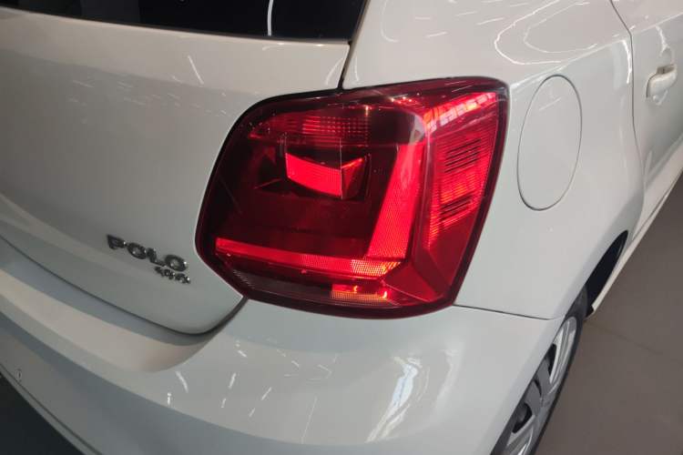 Used Volkswagen Polo 2018 1.5L Automatic Advanced Driving Model Exterior 3