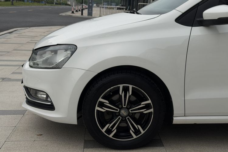 Used Volkswagen Polo 2018 1.5L Automatic Enjoyment Model Exterior 3