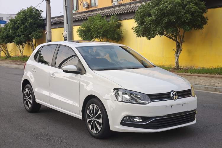 Used Volkswagen Polo 2018 1.5L Automatic Enjoyment Model Exterior 3