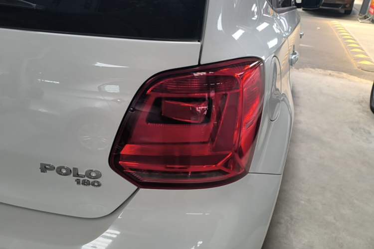 Used Volkswagen Polo 2018 1.5L Automatic Advanced Driving Model Exterior 3