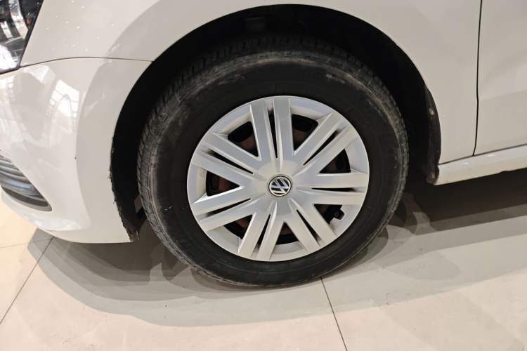 Used Volkswagen Polo 2018 1.5L Automatic Advanced Driving Model Exterior 3