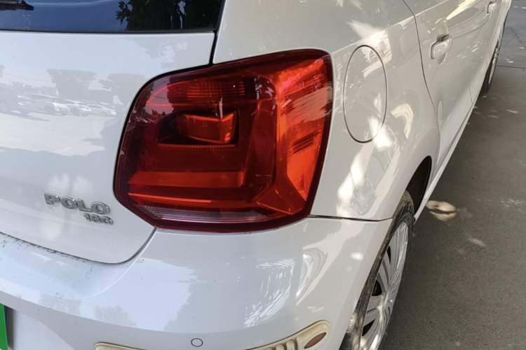 Used Volkswagen Polo 2018 1.5L Automatic Enjoyment Model Exterior 3