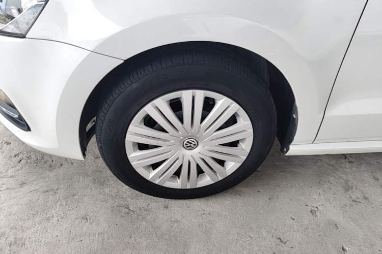 Used Volkswagen Polo 2018 1.5L Automatic Enjoyment Model Exterior 4