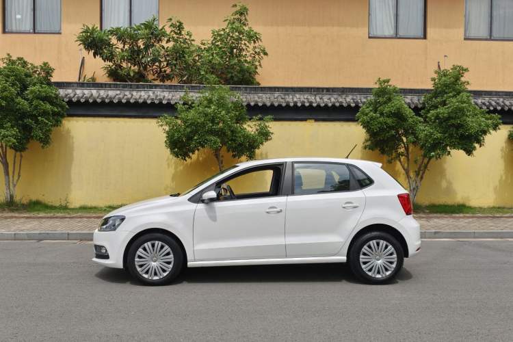 Used Volkswagen Polo 2018 1.5L Automatic Enjoyment Model Exterior 4