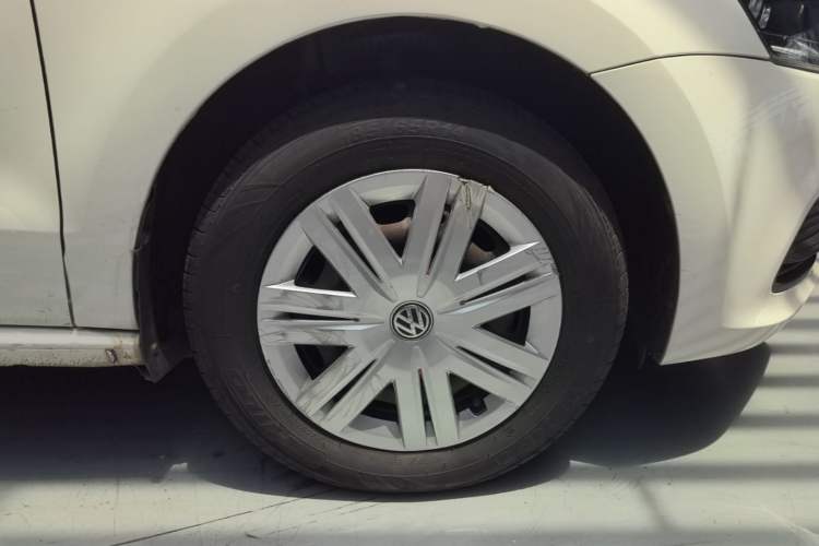 Used Volkswagen Polo 2018 1.5L Automatic Advanced Driving Model Exterior 5