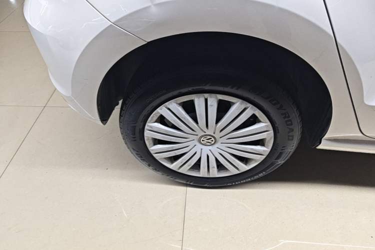 Used Volkswagen Polo 2018 1.5L Automatic Enjoyment Model Exterior 5