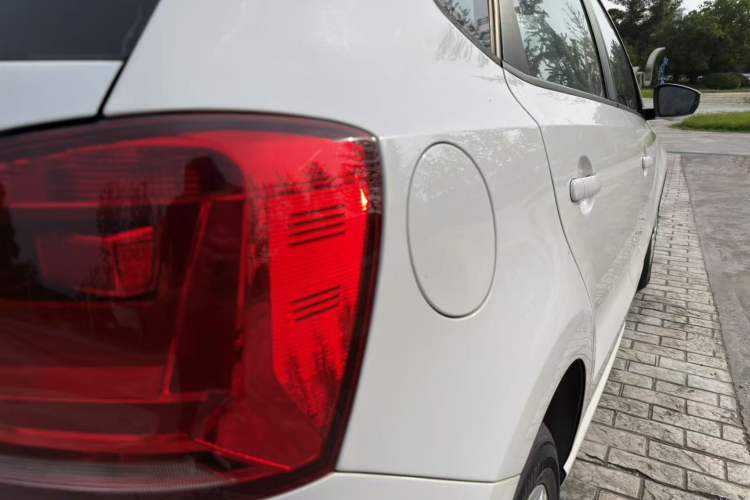 Used Volkswagen Polo 2018 1.5L Automatic Advanced Driving Model Exterior 5