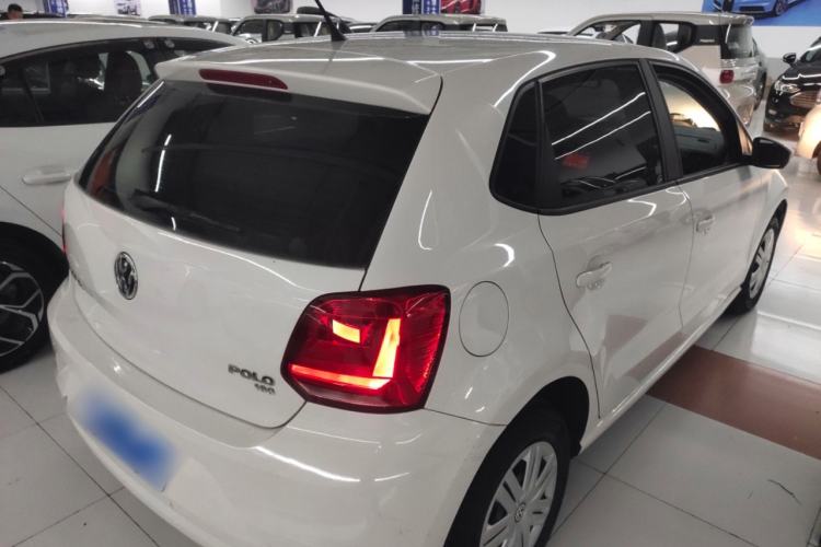 Used Volkswagen Polo 2018 1.5L Manual Drive-Comfort Model Exterior 5