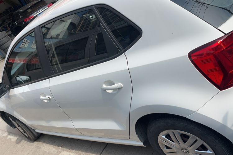 Used Volkswagen Polo 2018 1.5L Automatic Advanced Driving Model Exterior 5