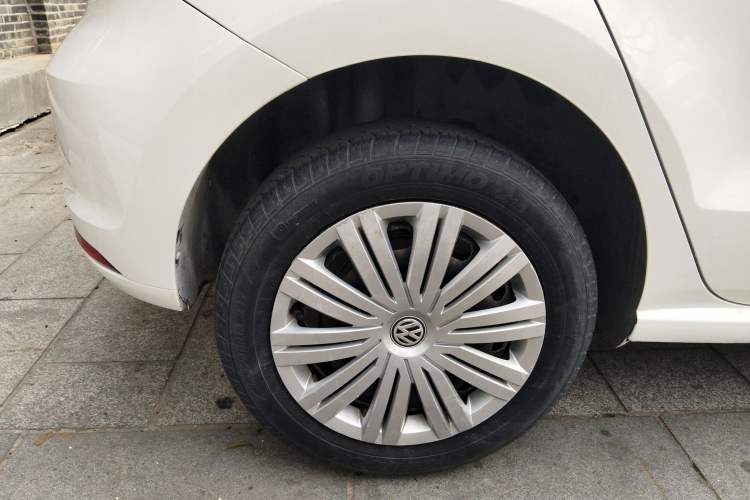 Used Volkswagen Polo 2018 1.5L Automatic Enjoyment Model Exterior 5