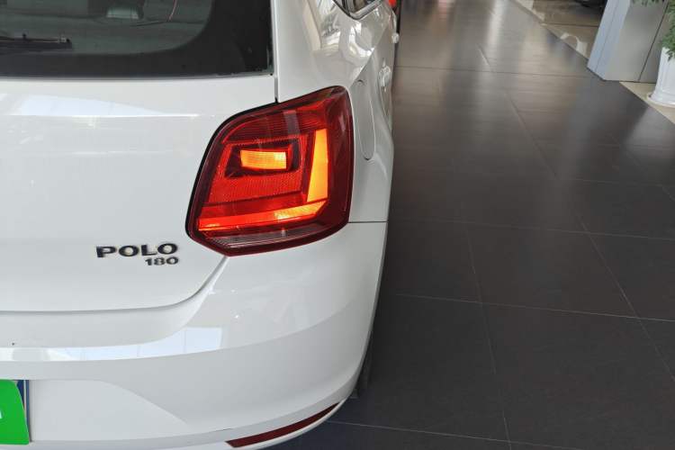 Used Volkswagen Polo 2018 1.5L Automatic Advanced Driving Model Exterior 6