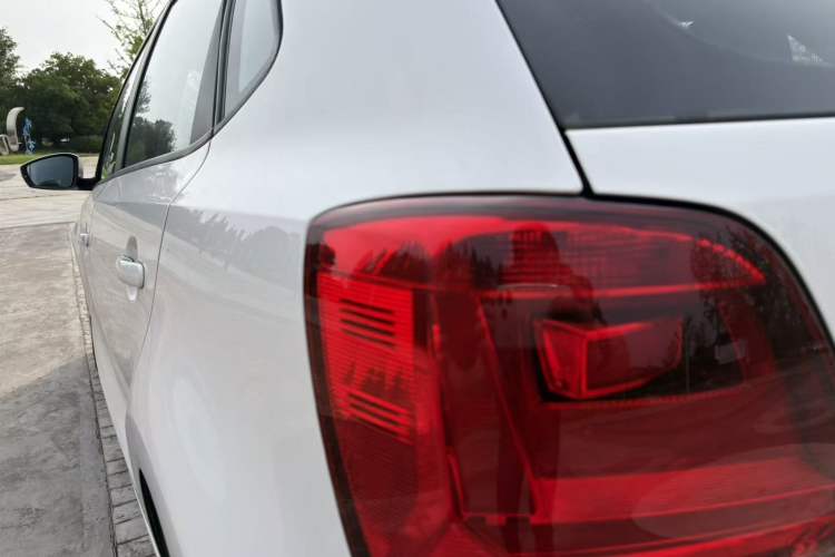 Used Volkswagen Polo 2018 1.5L Automatic Advanced Driving Model Exterior 6