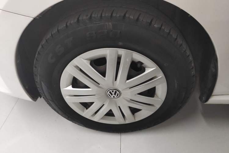 Used Volkswagen Polo 2018 1.5L Manual Drive-Comfort Model Exterior 7