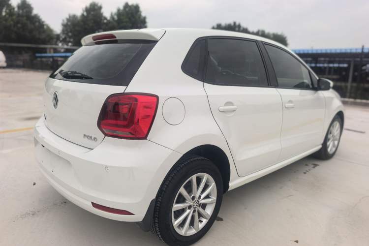 Used Volkswagen Polo 2018 1.5L Automatic Enjoyment Model Exterior 8