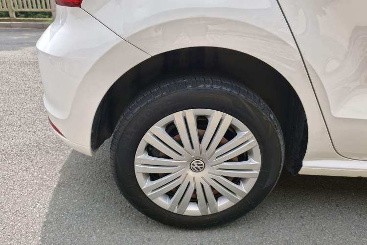 Used Volkswagen Polo 2018 1.5L Automatic Enjoyment Model Exterior 8