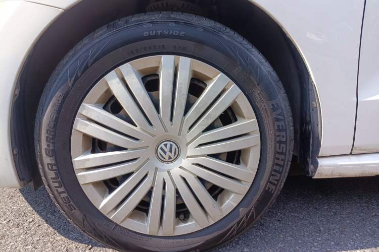 Used Volkswagen Polo 2018 1.5L Automatic Enjoyment Model Exterior 9