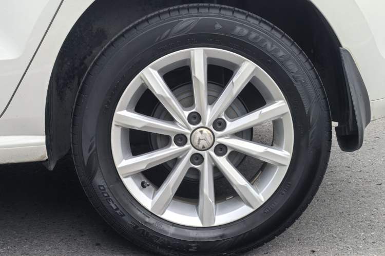 Used Volkswagen Polo 2018 1.5L Automatic Enjoyment Model Exterior 9