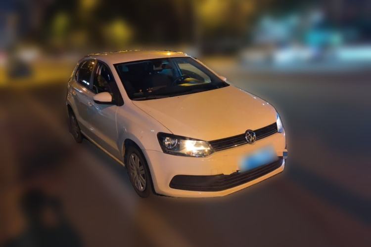 Used Volkswagen Polo 2018 1.5L Automatic Advanced Driving Model Front Right 45 Deg