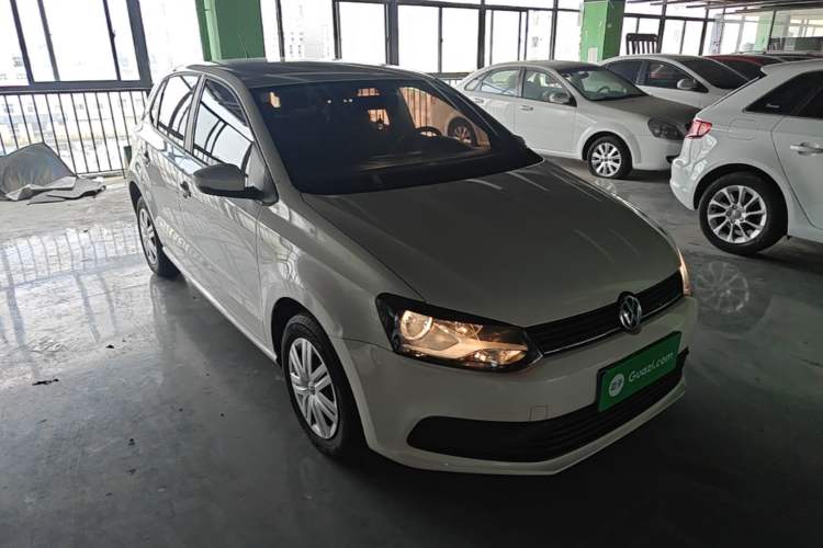 Used Volkswagen Polo 2018 1.5L Automatic Advanced Driving Model Front Right 45 Deg