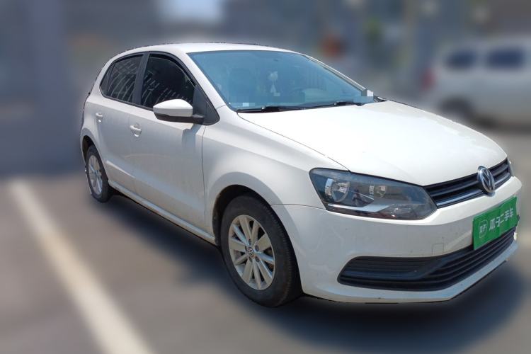 Used Volkswagen Polo 2018 1.5L Manual Drive-Comfort Model Front Right 45 Deg
