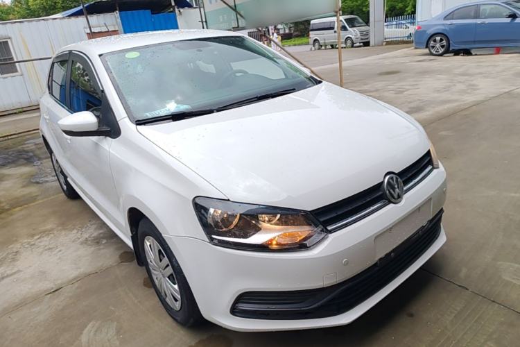 Used Volkswagen Polo 2018 1.5L Automatic Advanced Driving Model Front Right 45 Deg