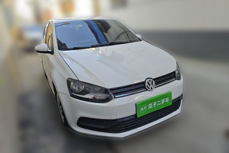 Used Volkswagen Polo 2018 1.5L Manual Drive-Comfort Model Front Right 45 Deg