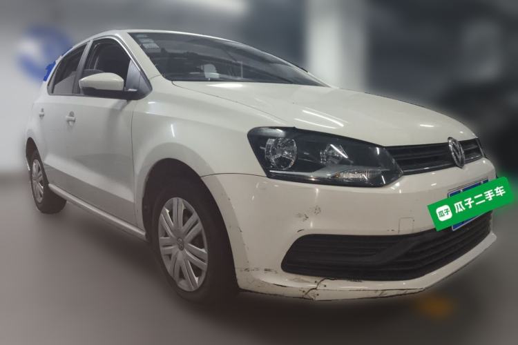 Used Volkswagen Polo 2018 1.5L Manual Drive-Comfort Model Front Right 45 Deg