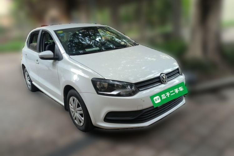 Used Volkswagen Polo 2018 1.5L Manual Drive-Comfort Model Front Right 45 Deg