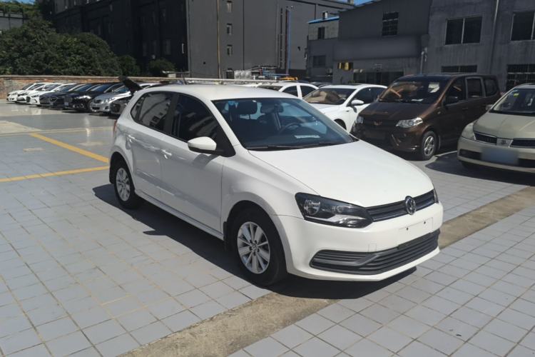 Used Volkswagen Polo 2018 1.5L Automatic Advanced Driving Model Front Right 45 Deg