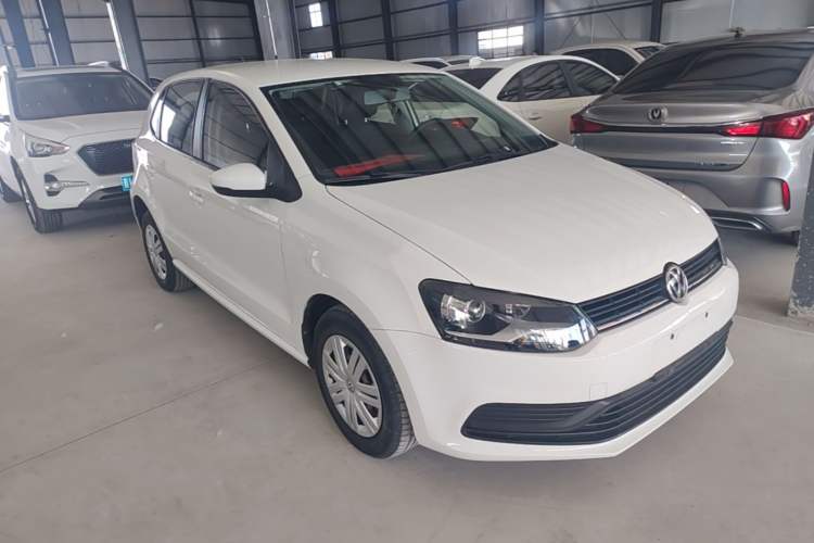 Used Volkswagen Polo 2018 1.5L Automatic Advanced Driving Model Front Right 45 Deg