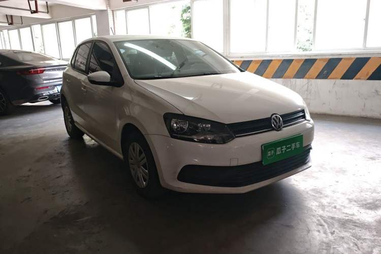 Used Volkswagen Polo 2018 1.5L Automatic Advanced Driving Model Front Right 45 Deg