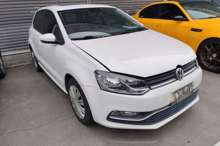 Used Volkswagen Polo 2018 1.5L Automatic Enjoyment Model Front Right 45 Deg