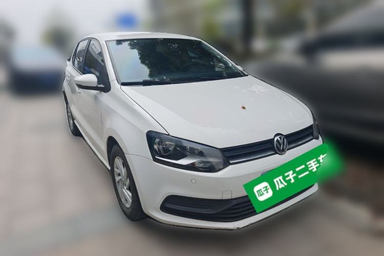 Used Volkswagen Polo 2018 1.5L Manual Drive-Comfort Model Front Right 45 Deg