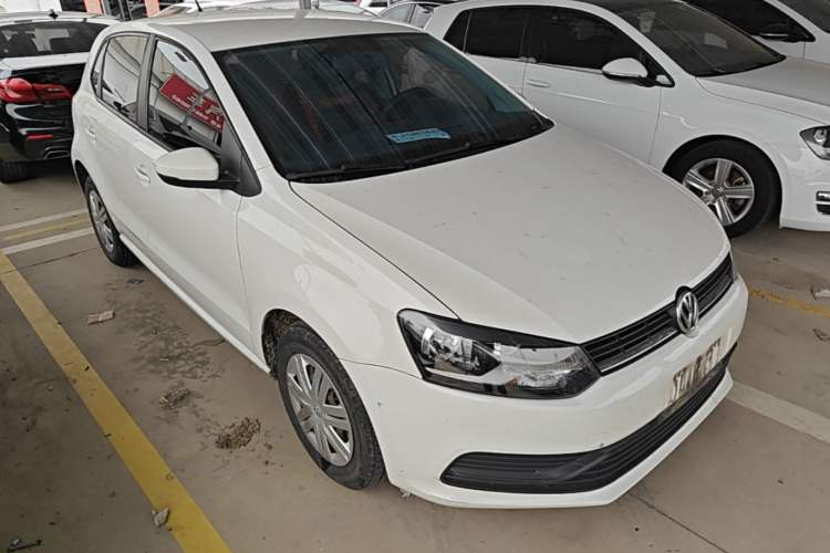 Used Volkswagen Polo 2018 1.5L Automatic Advanced Driving Model Front Right 45 Deg