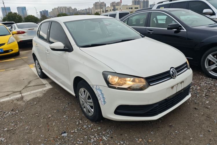 Used Volkswagen Polo 2018 1.5L Automatic Advanced Driving Model Front Right 45 Deg