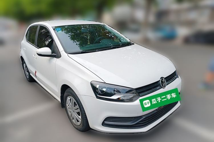 Used Volkswagen Polo 2018 1.5L Manual Drive-Comfort Model Front Right 45 Deg