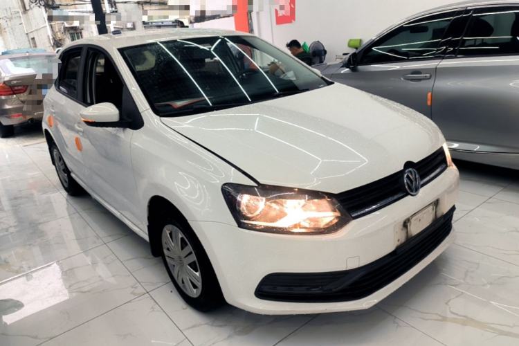 Used Volkswagen Polo 2018 1.5L Automatic Advanced Driving Model Front Right 45 Deg