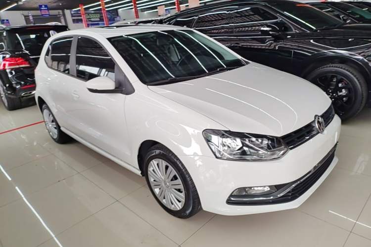 Used Volkswagen Polo 2018 1.5L Automatic Enjoyment Model Front Right 45 Deg
