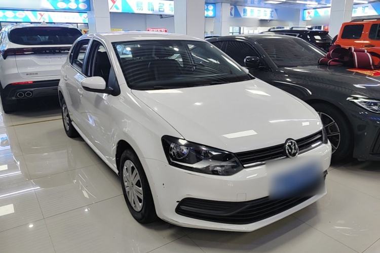 Used Volkswagen Polo 2018 1.5L Automatic Advanced Driving Model Front Right 45 Deg