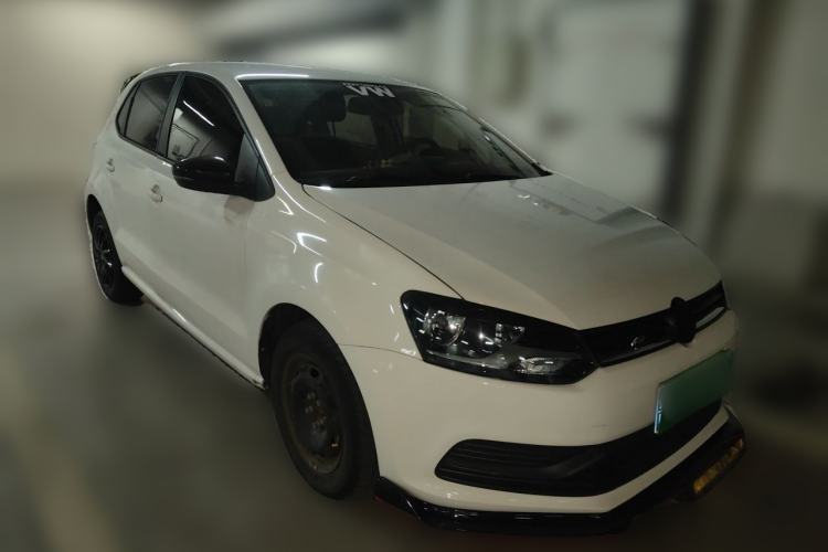 Used Volkswagen Polo 2018 1.5L Automatic Advanced Driving Model Front Right 45 Deg