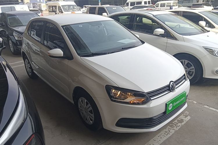 Used Volkswagen Polo 2018 1.5L Manual Drive-Comfort Model Front Right 45 Deg