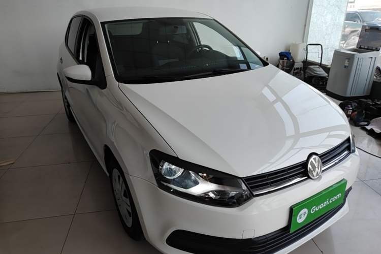 Used Volkswagen Polo 2018 1.5L Automatic Advanced Driving Model Front Right 45 Deg