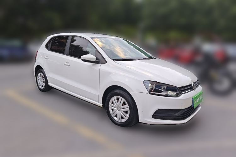 Used Volkswagen Polo 2018 1.5L Automatic Advanced Driving Model Front Right 45 Deg