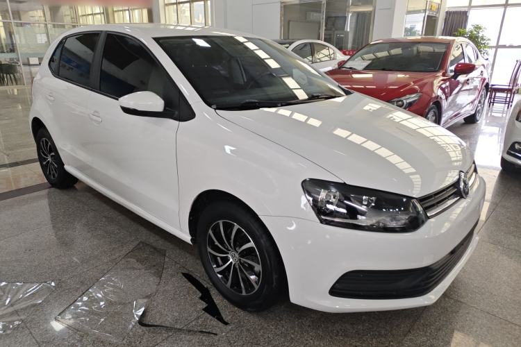 Used Volkswagen Polo 2018 1.5L Automatic Advanced Driving Model Front Right 45 Deg