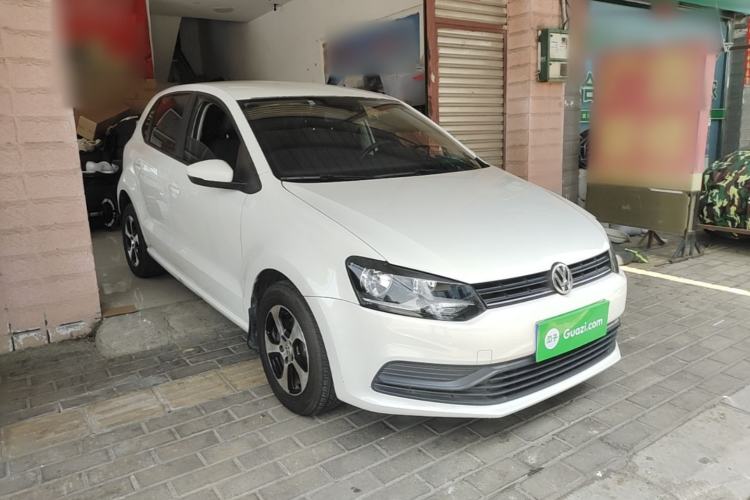 Used Volkswagen Polo 2018 1.5L Manual Drive-Comfort Model Front Right 45 Deg